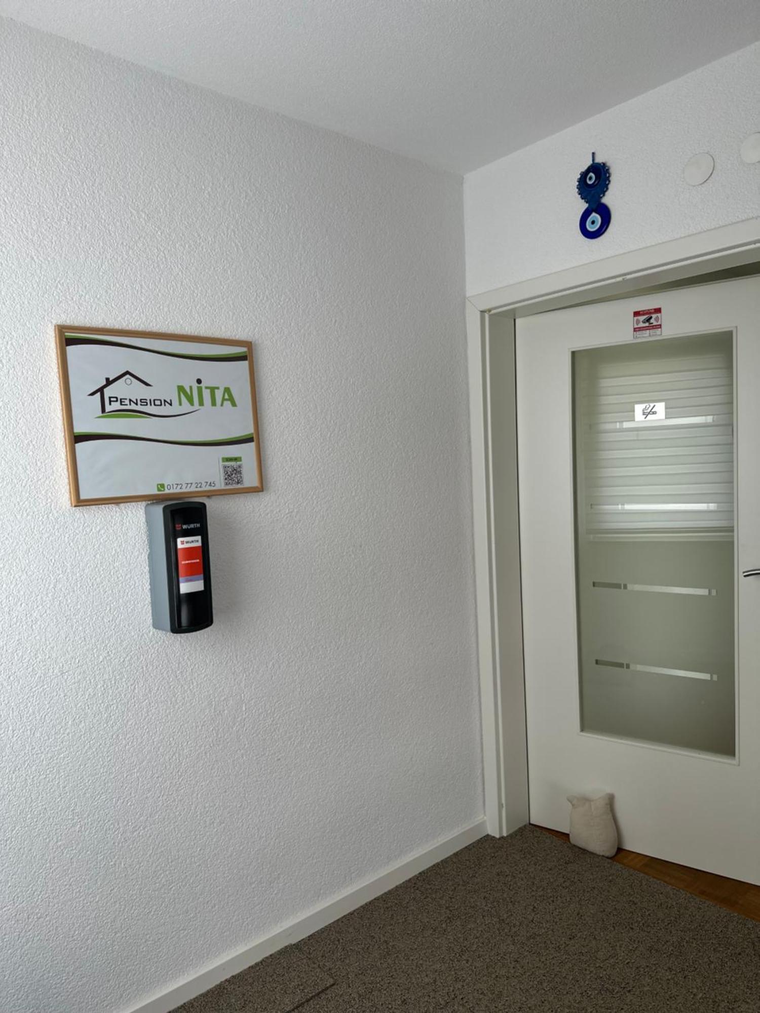 Nita Hotel Frickenhausen  ภายนอก รูปภาพ